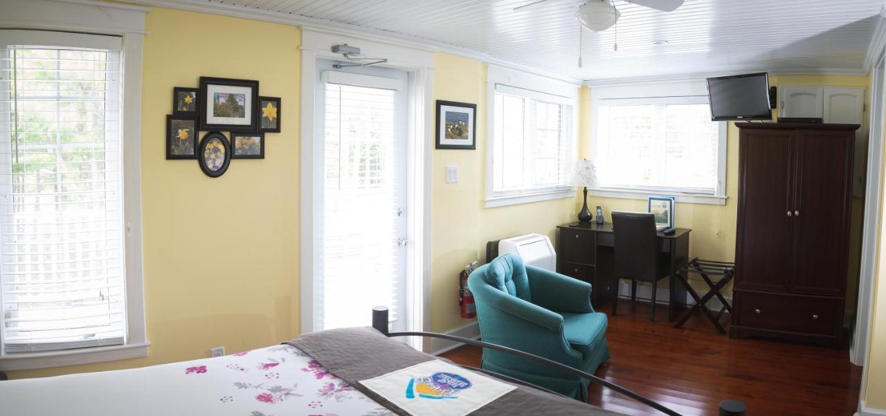 Abbie'S Garden Bed & Breakfast Grand Bank Bagian luar foto