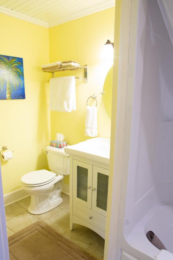 Abbie'S Garden Bed & Breakfast Grand Bank Bagian luar foto