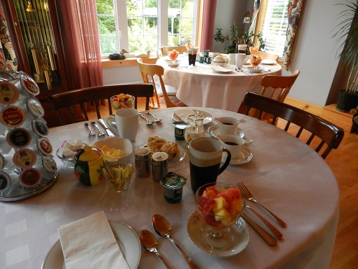 Abbie'S Garden Bed & Breakfast Grand Bank Bagian luar foto