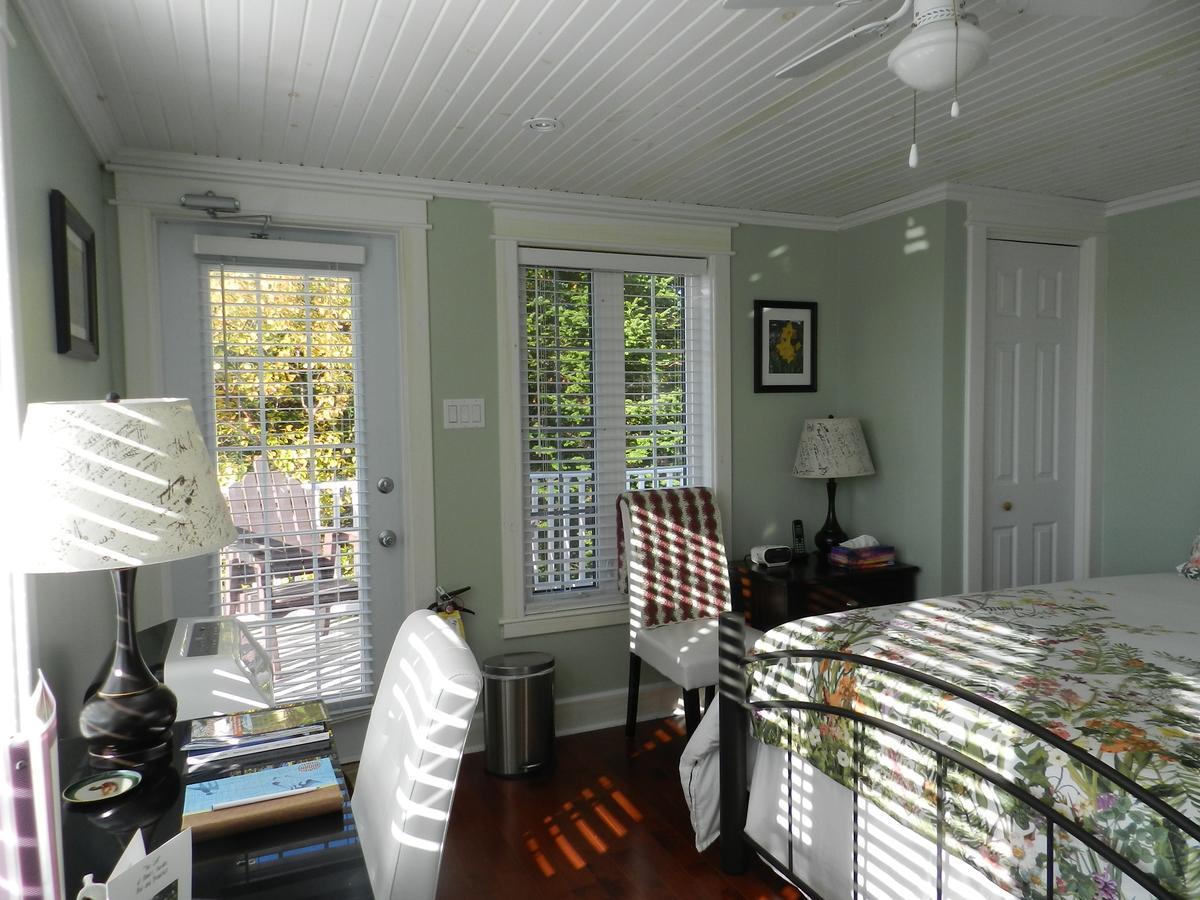 Abbie'S Garden Bed & Breakfast Grand Bank Bagian luar foto